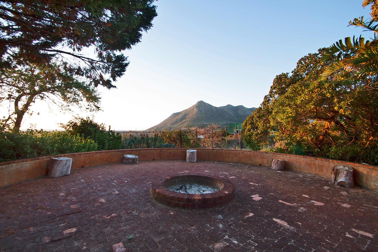 Wild Rose Country Lodge Noordhoek Exterior foto